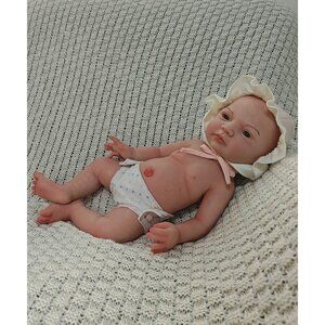 45cm Platinum Silicone Reborn BabyGIRL Doll Real Baby Weight Newborn Doll 2.95kg